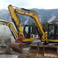 Lkw-Kran bei der Arbeit